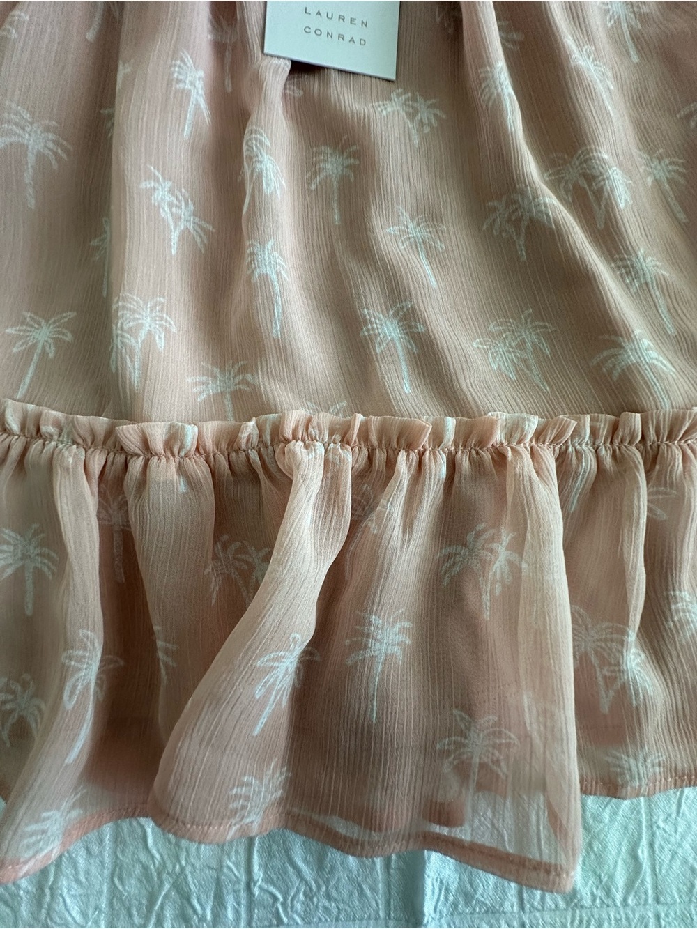 NWT LC Lauren Conrad Blush Pink Palm Ruffled Mini Skirt - Picture 2 of 6